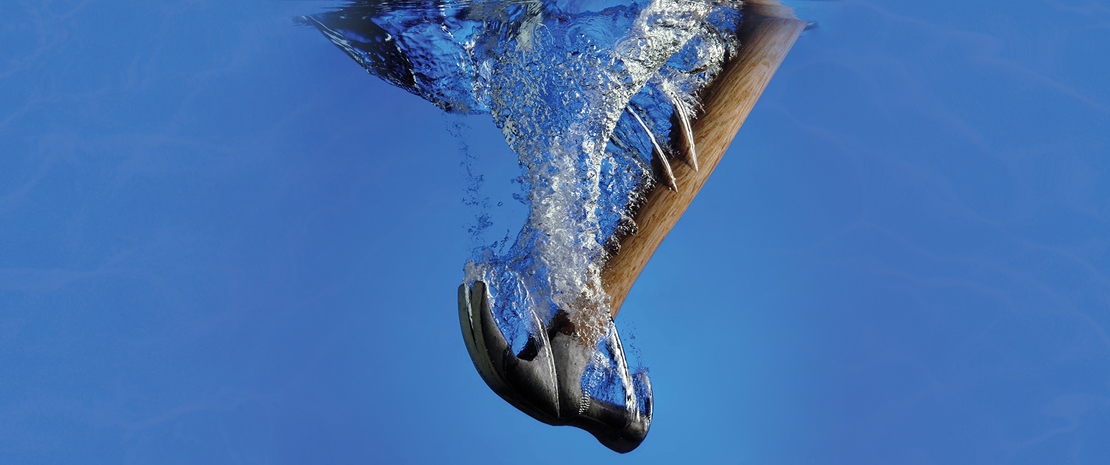 hammer falling beneath water